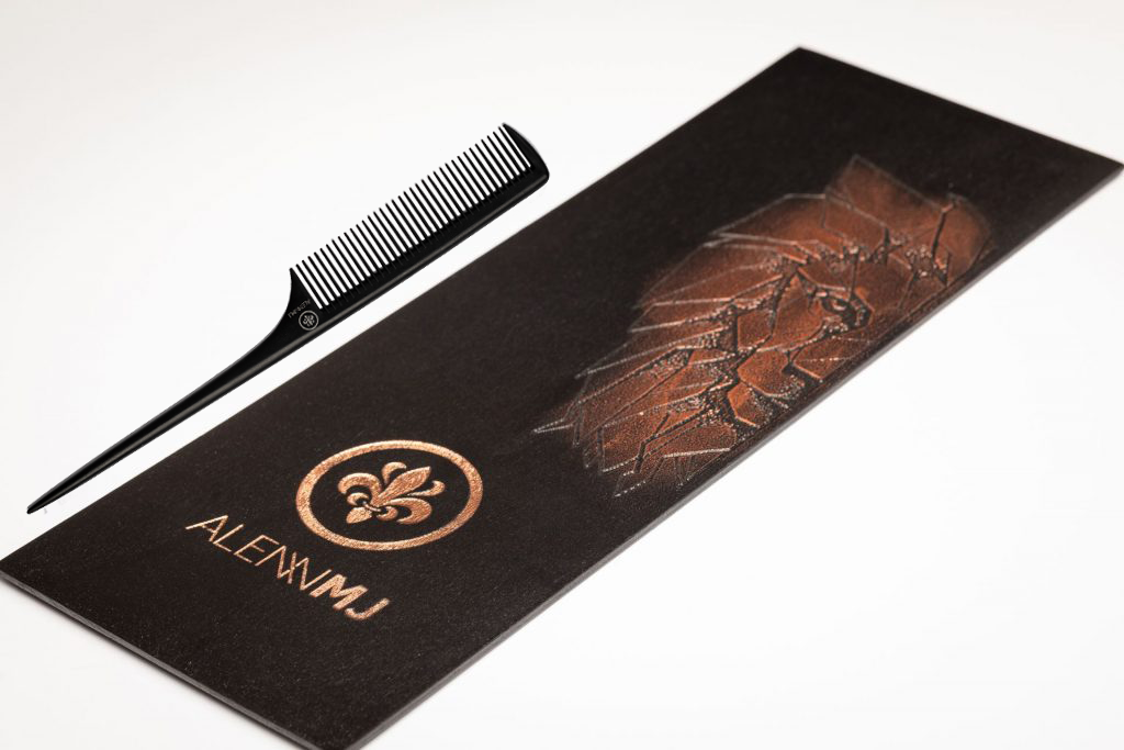 Limited Edition + TT Comb + Customized Aprons